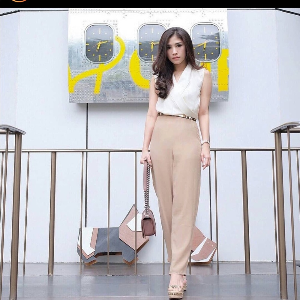Jumpsuit - Picture 5 of 5